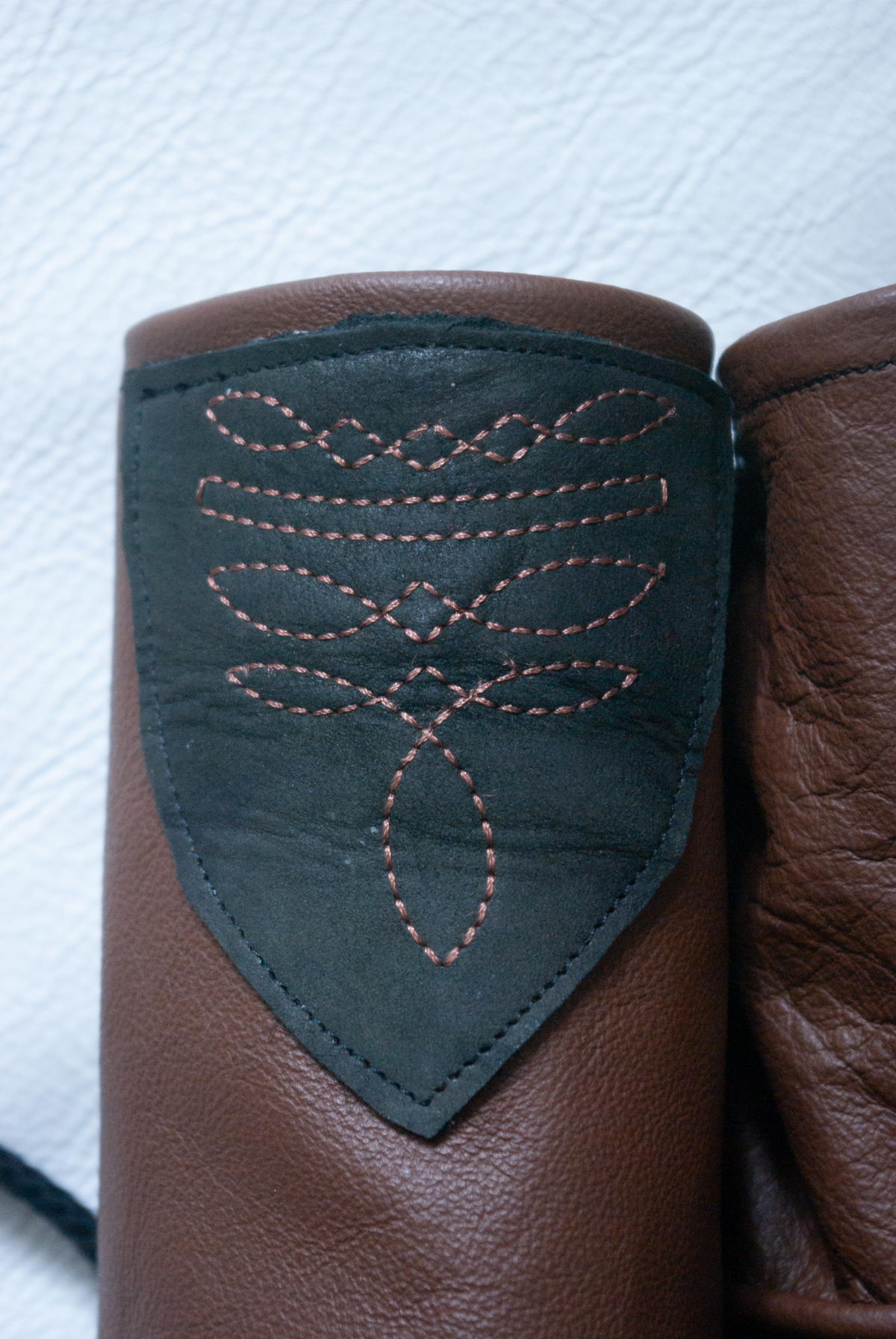 Western Vambraces